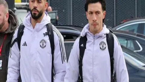 湖人替补爆发，东契奇助力：体系护航，手感虽冷火力不减！